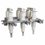 Разъединитель высоковольтный РВФЗ-10/1000-II-II-Ф-УХЛ2 (без комплекта приводов)-КЭАЗ Разъединитель высоковольтный РВФЗ-10/1000-II-II-Ф-УХЛ2 (без комплекта приводов)-КЭАЗ