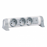 COMFORT Колодка для удлинителя с выкл. К03В 3 места бел. IEK COMFORT Колодка для удлинителя с выкл. К03В 3 места бел. IEK