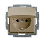 Розетка ABB Basic 55 1-мест. в сборе с корпусом с З/К скр. уст-ки16А 220-250В с крышкой IP44 шампань