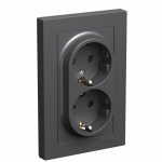 Розетка 2гн с З/К шторки с/у базальт в сборе 16А AtlasDesign Systeme Electric (1/10)